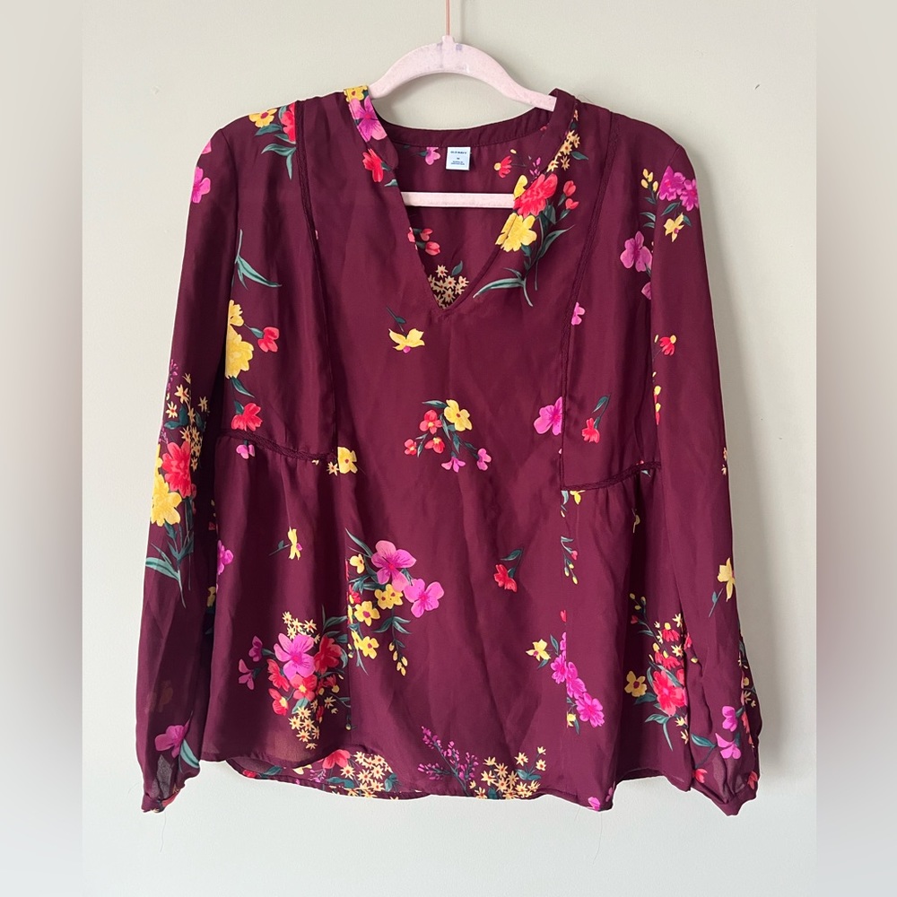 Old navy floral blouse